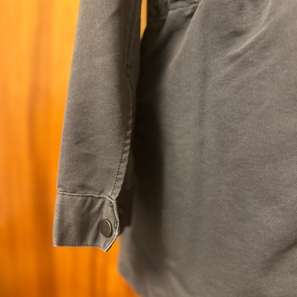 Gray Jacket - Picture 5 of 7